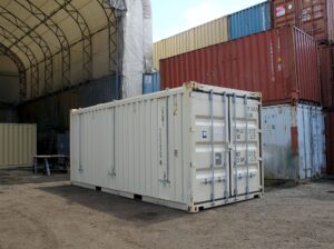 20 FT SHIPPING CONTAINERS