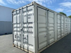 40 FT SHIPPING CONTAINERS