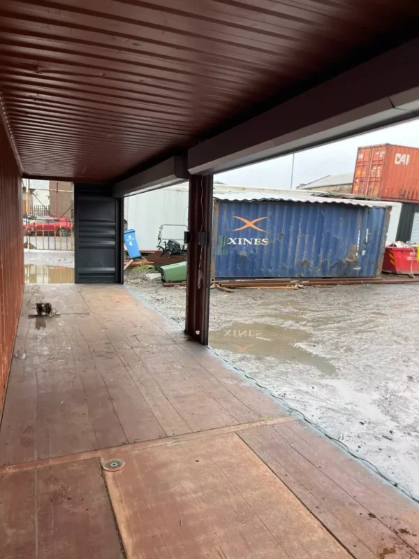 40ft roller door storage container