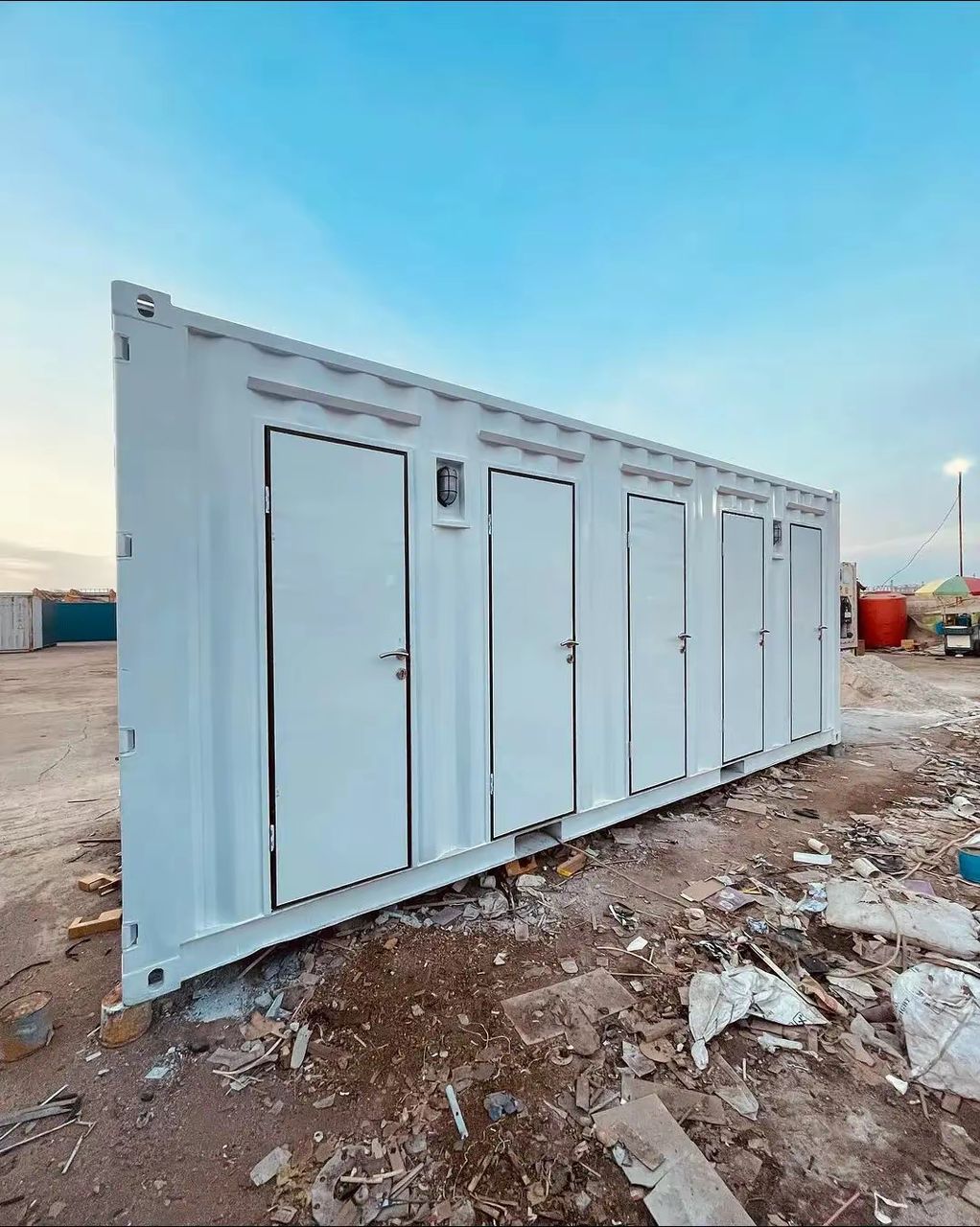 20Ft Portable shipping container bathroom units. 5 separate bathroom and washrooms, 20ft Portable Shipping Container Bathroom Unit – 5 Separate Restrooms & Washrooms