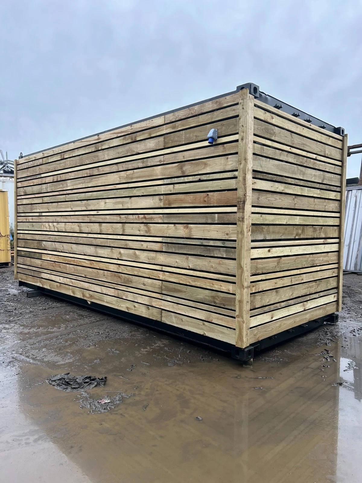 20ft x 8ft Shipping Container - Street Food:Coffee Shop:Food Kiosk4 20ft x 8ft Shipping Container Food Kiosk – Street Food, Coffee Shop & Pop-Up Restaurant Unit