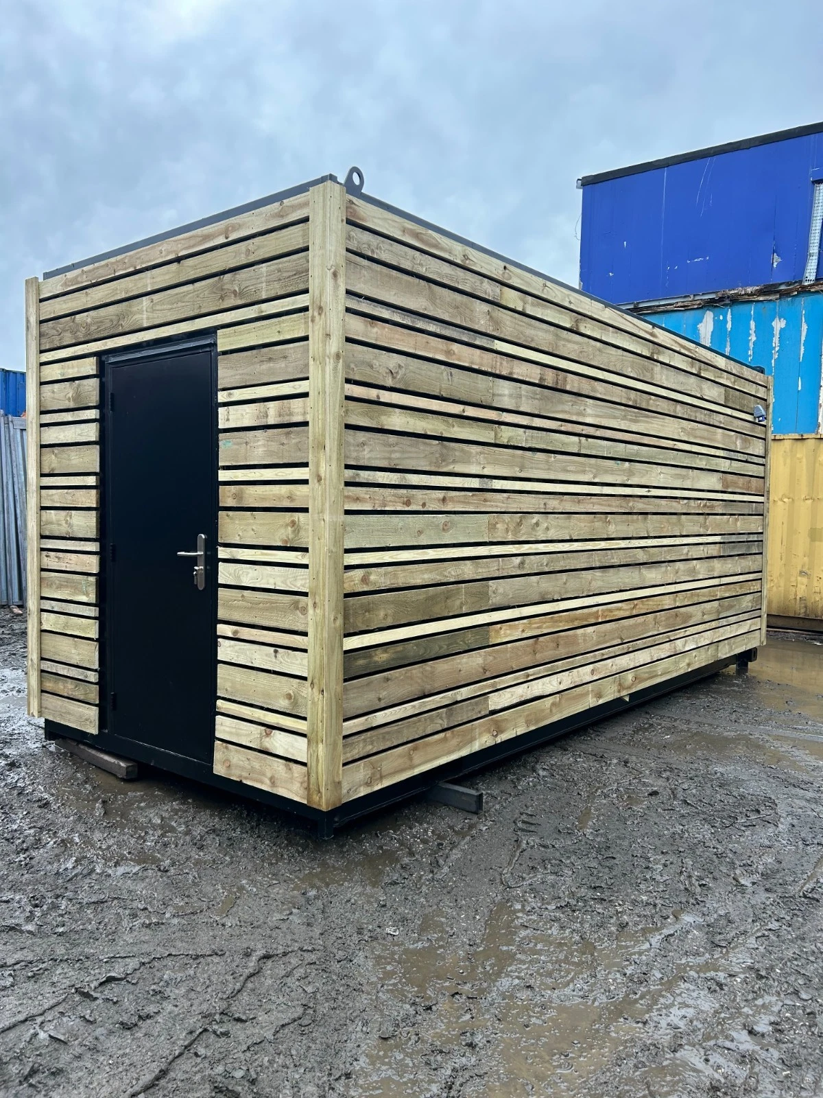 20ft x 8ft Shipping Container - Street Food:Coffee Shop:Food Kiosk6 20ft x 8ft Shipping Container Food Kiosk – Street Food, Coffee Shop & Pop-Up Restaurant Unit