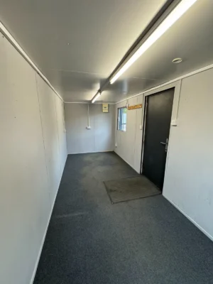 20ft x 8ft Site Office & Canteen Shipping Container – Staff Changing Room & Welfare Unit